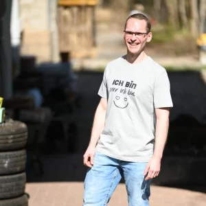 Unisex T-Shirt "Ich bin wer ich bin"